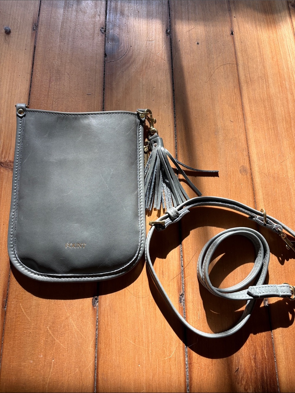 FOUNT Florence crossbody bag celadon